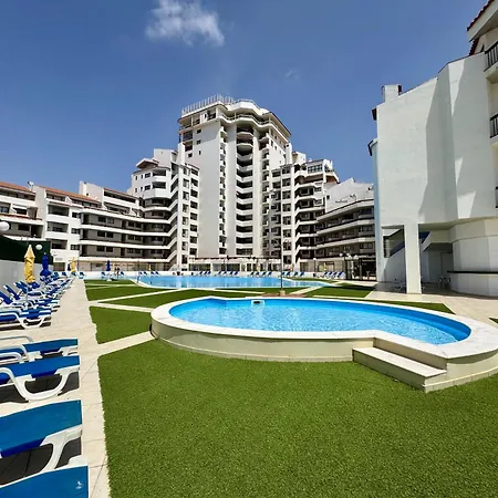 Skylight 3 With Pool By Homing Apartament